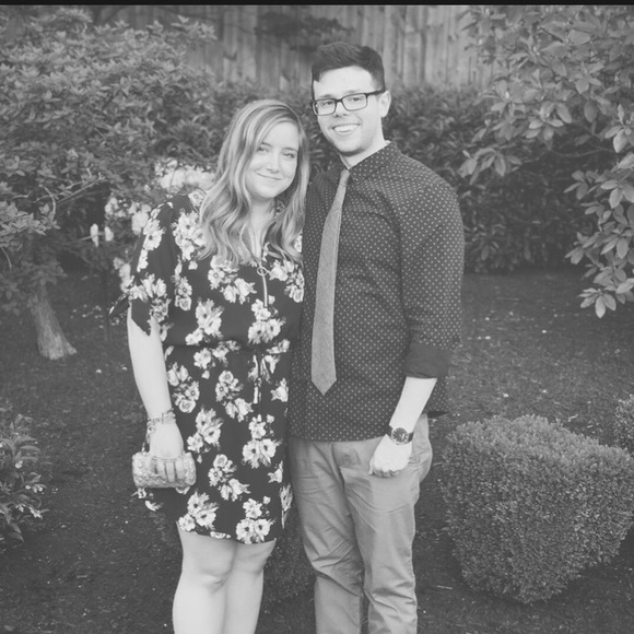 Meet your Posher, Melissa - Picture 1 of 1